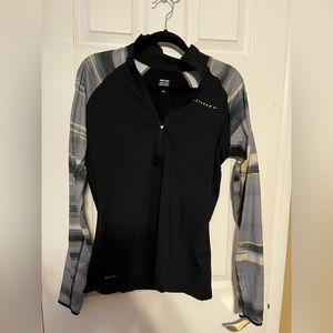 Nike Live Strong quarter zip